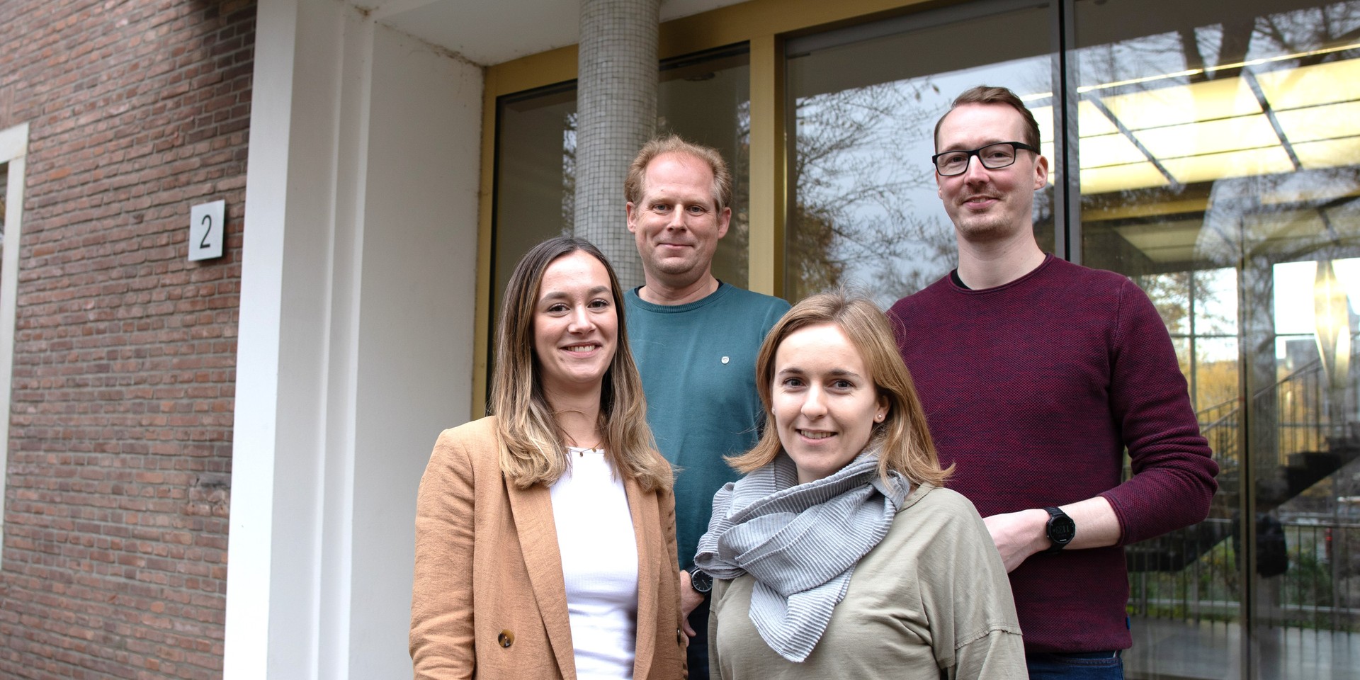 Foto von Mitarbeiter:innen des LWL-Referats Soziale Teilhabe für Kinder und Jugendliche